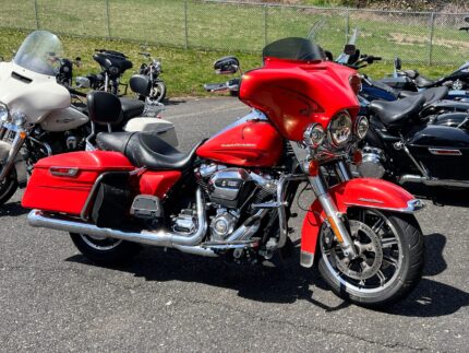 2017 Harley-Davidson Road King FLHR M8 FLHXS w/ Detachable Batwing Fairing & Extras! $15,995